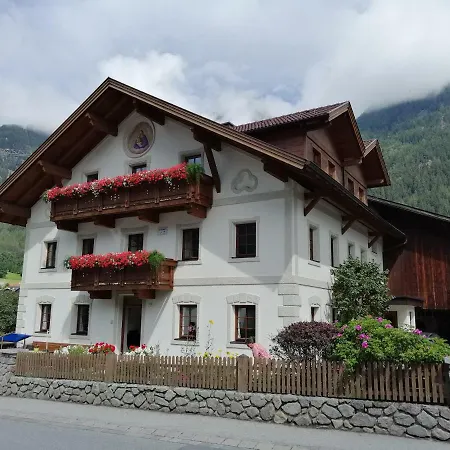 Apartment Haus Scheiber Umhausen